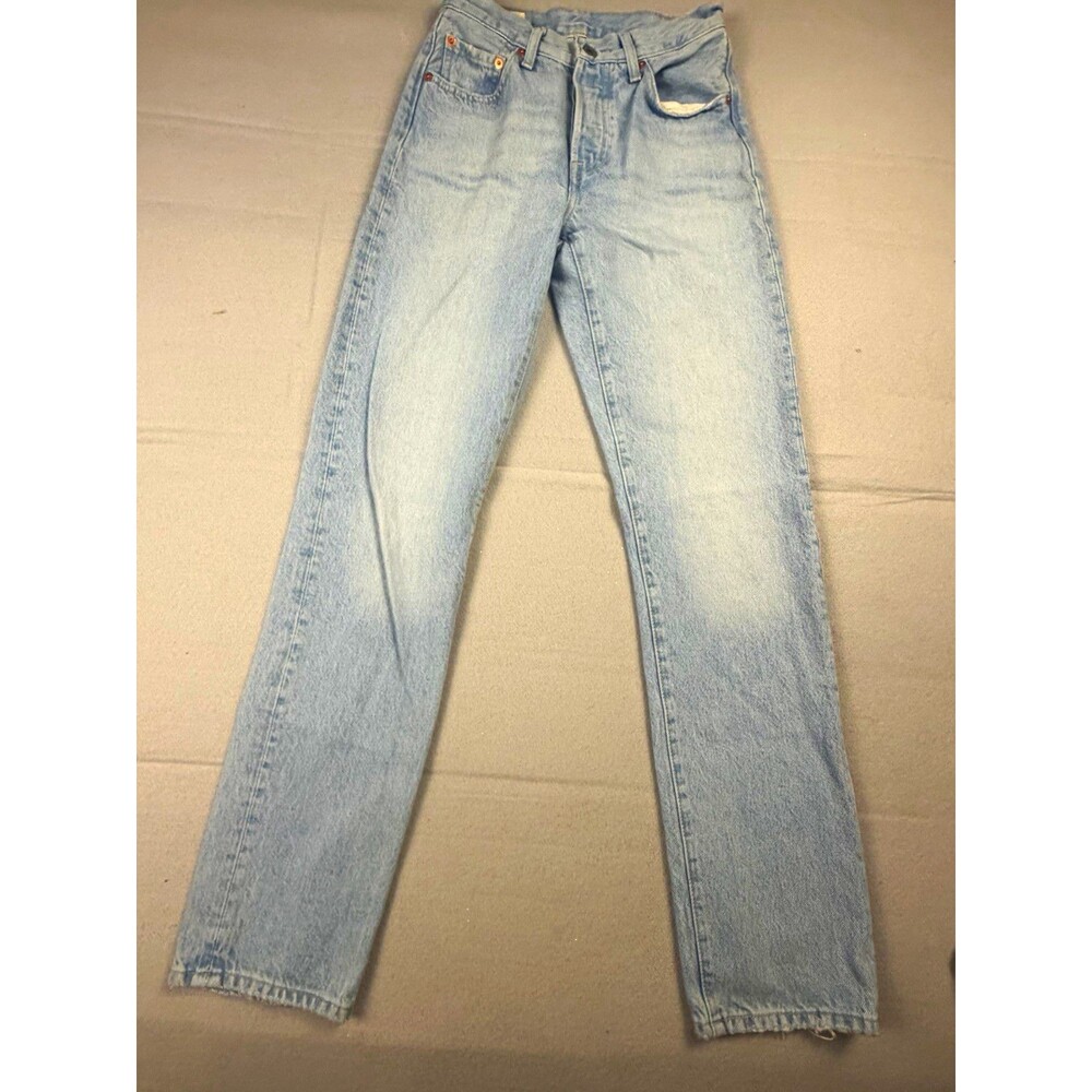 Levi’s 501 Series Women’s Mid-Rise Straight Jeans Light Wash Blue Denim 24x32